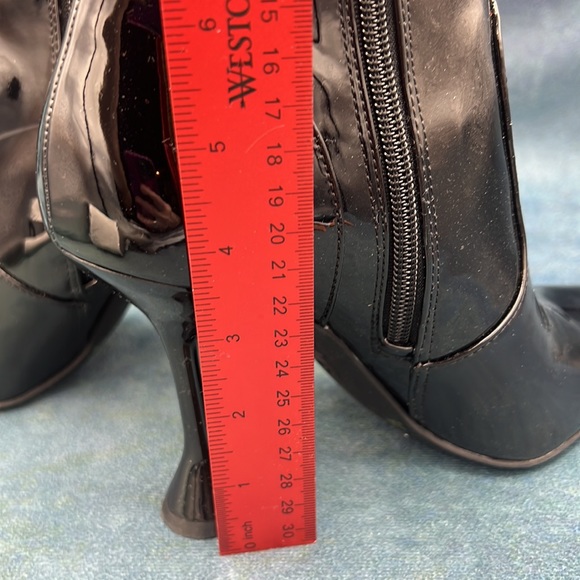 INC International Concepts patent leather boots with unique heel - Picture 5 of 5